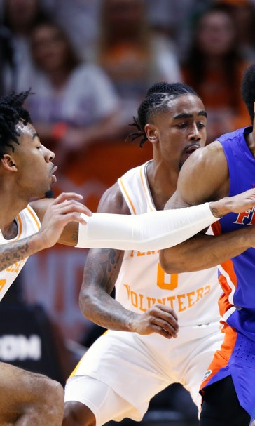 No. 1 Tennessee beats Florida 73-61 for 18th straight win